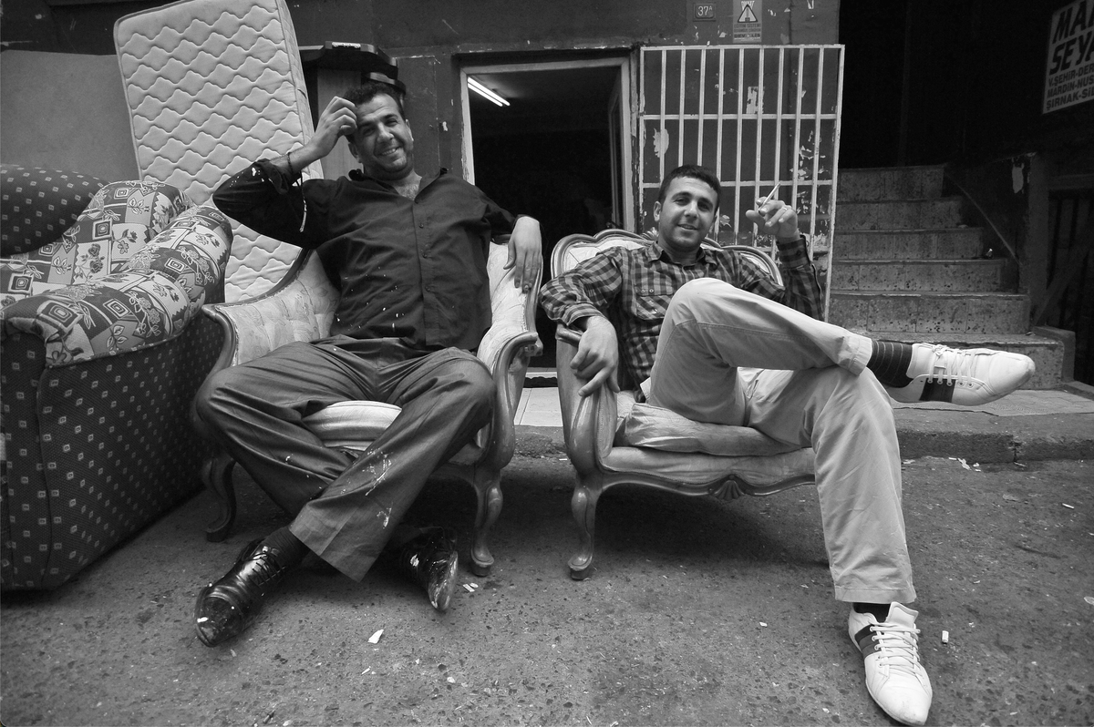 Küçücük bir gülümseme / lensler konuşabilseydi